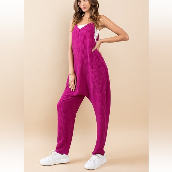 11 Textured Fabric Harem Jumpsuit - Picture 4 of 5